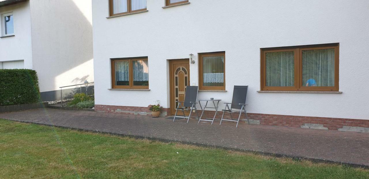 Appartement Haus Anna à Kelberg Extérieur photo