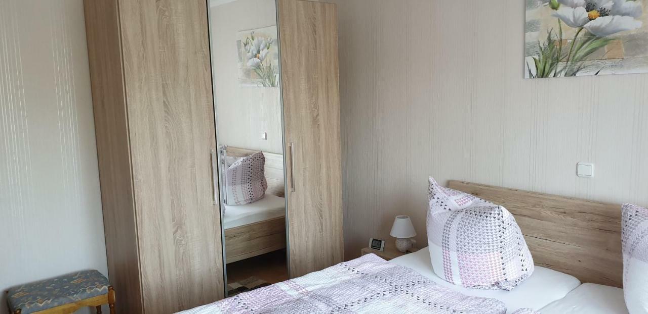 Appartement Haus Anna à Kelberg Extérieur photo